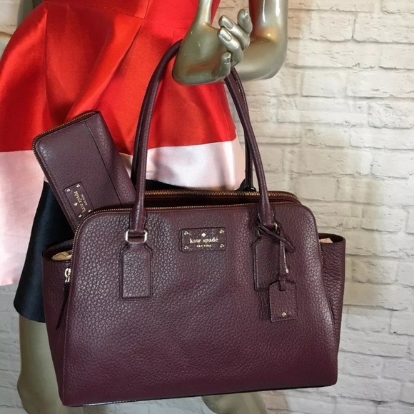 kate spade Handbags - Authentic Kate Spade leather Lydia bag/wallet NWT
